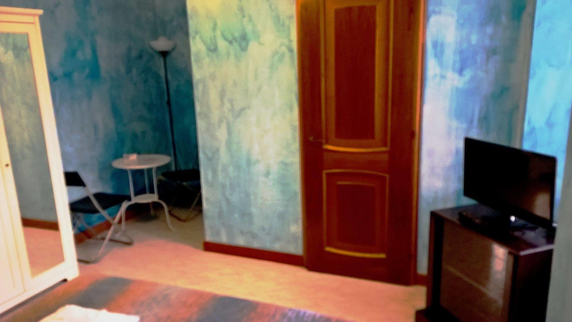 Gigi Holiday Rooms Рим Экстерьер фото
