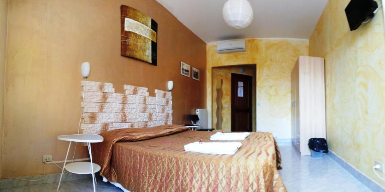 Gigi Holiday Rooms Рим Экстерьер фото